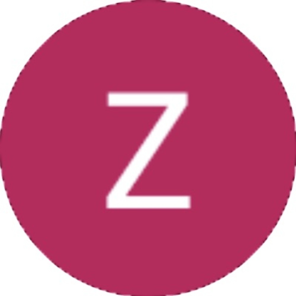Meet your Posher, Zoe zavros